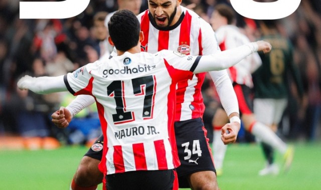 统治力！埃因霍温3-0横扫费耶诺德，17分领跑荷甲三连冠在望