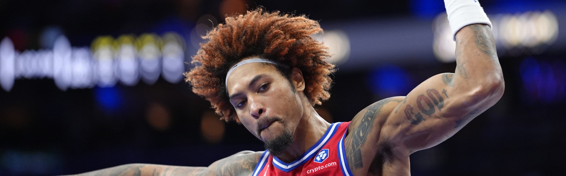 开云体育下载网页版-活力十足！乌布雷战旧主砍下21分4板 输球但正负值+13全场最高